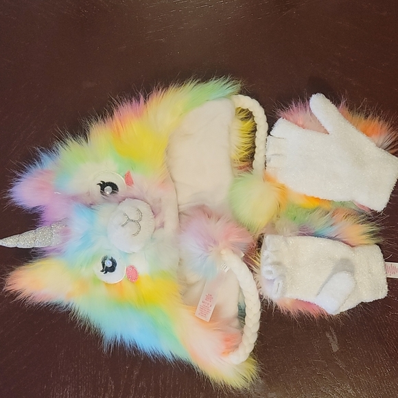 Llamacorn hat and gloves - Picture 6 of 6